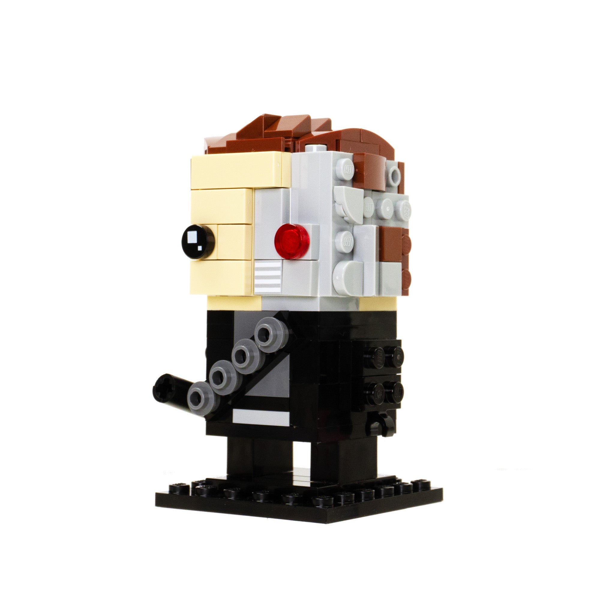 Cyborg from the Future Brickheadz - StudBee